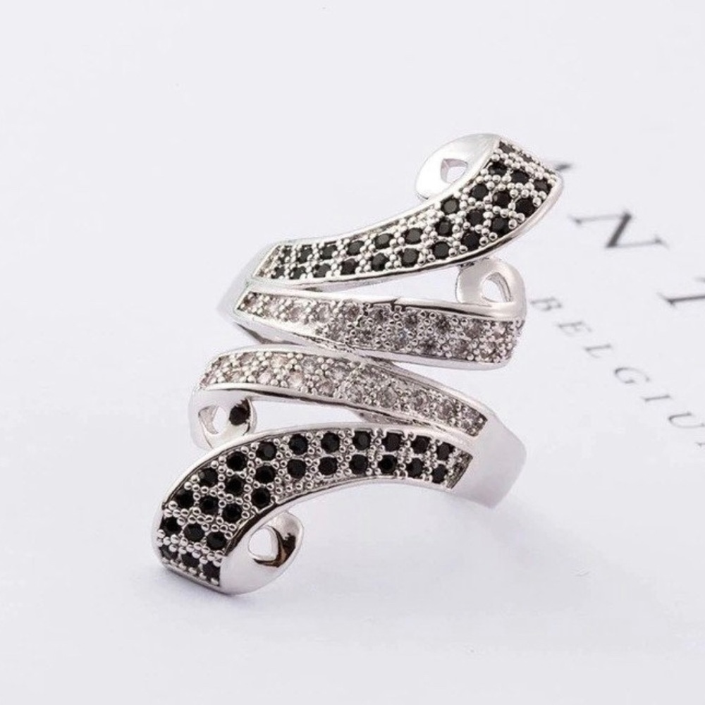 Long Black & White Ring